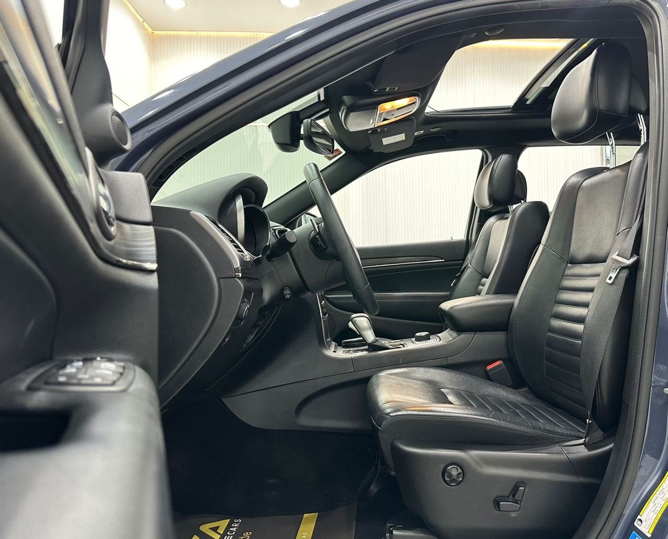 Jeep Grand Cherokee 2019 Jeep Grand Cherokee S, September 2026 Jeep Warranty, Full Jeep Service History, GCC