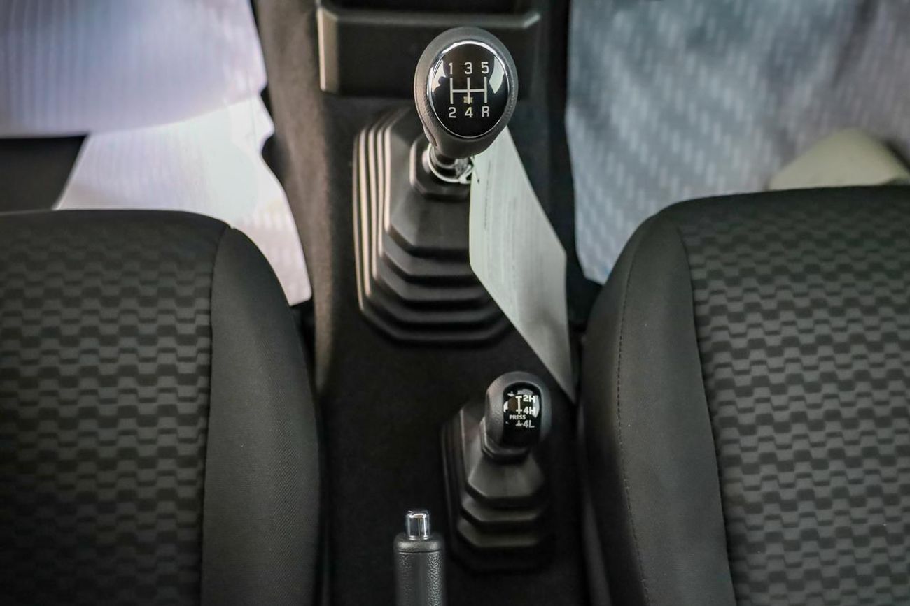 سوزوكي جيمني 1.5L GL (M/T) Petrol MT 2026 / 3 Doors - 4 Seats / Steering Audio Control / Book now