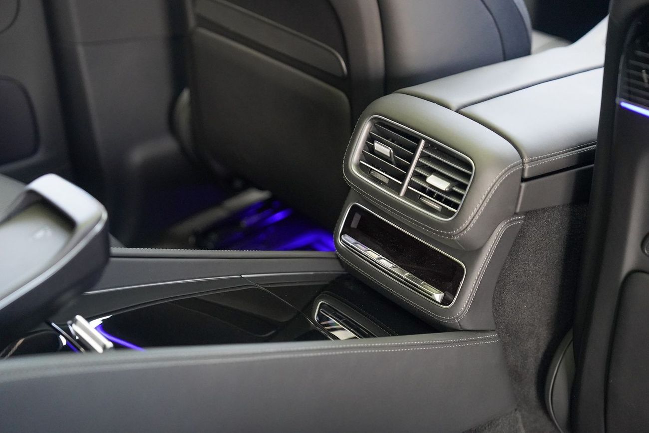 Mercedes Maybach GLS600 Maybach