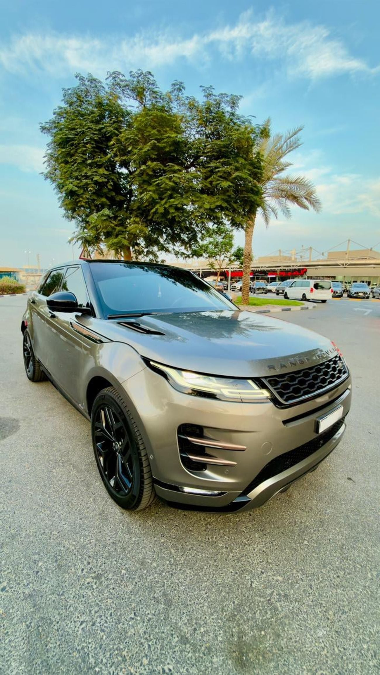 Land Rover Range Rover Evoque R-DYNAMIC HSE P250