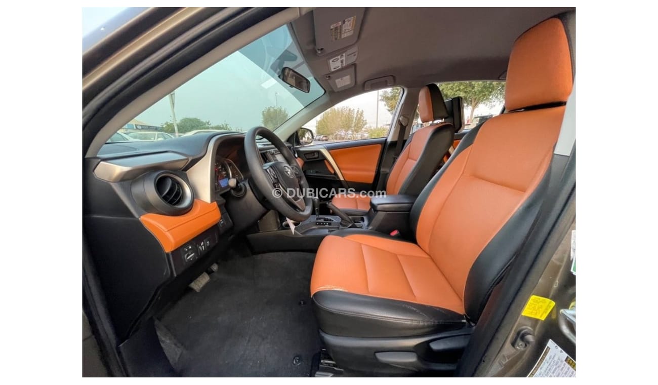 تويوتا راف ٤ *Offer*2015 Toyota Rav4 LE 4x4 MidOption+ With Side Steps and DVD / Leather seats
