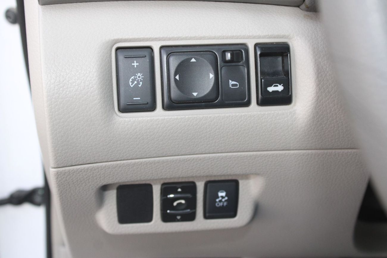 نيسان سنترا SV نيسان سينترا 2019 خليجي بحالة ممتازة