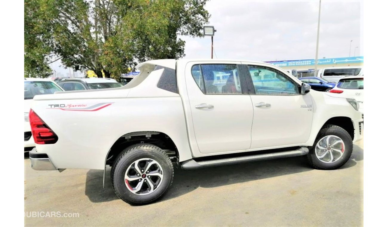 Toyota Hilux v6 TRD