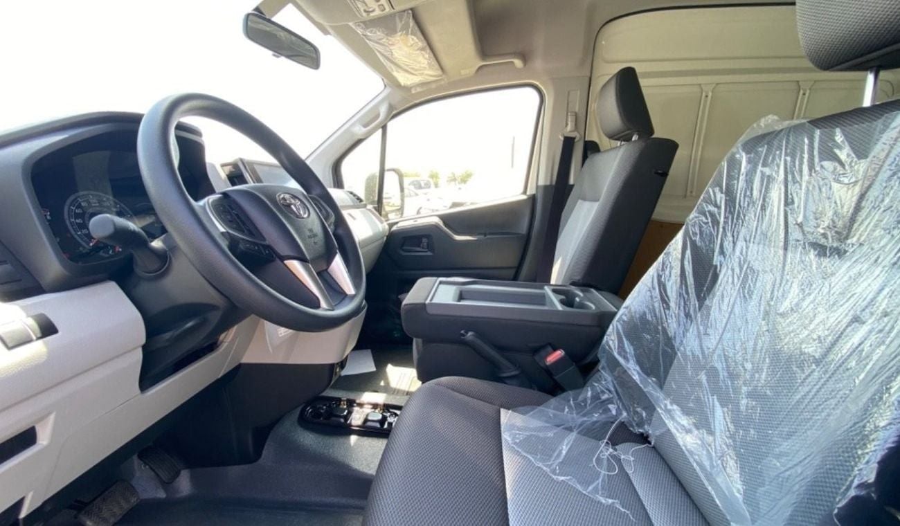 Toyota Hiace 3.5 PETROL /VAN/  MODEL 2024