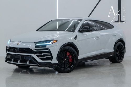 Lamborghini Urus 2020 Lamborghini Urus, Service History, Excellent Condition, Canadian Spec