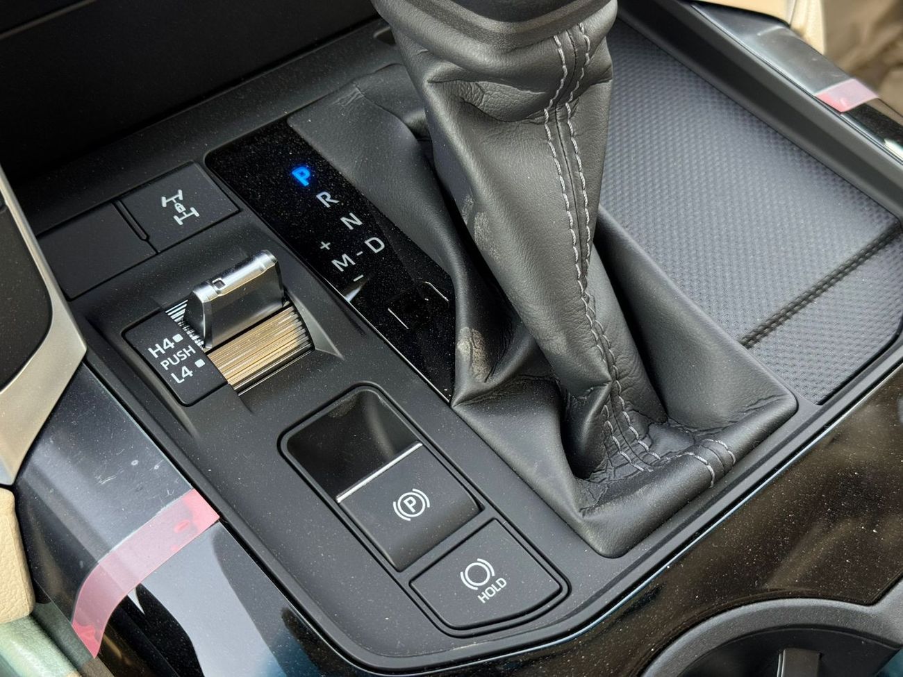 Toyota Land Cruiser GXR 3.5L oyota Land Cruiser GXR 2025 – Twin Turbo – GCC Specs – Brand New