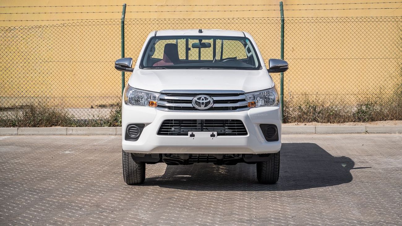 Toyota Hilux TOYOTA HILUX 2.7 SC 4X4 BASIC 5MT -2026YM