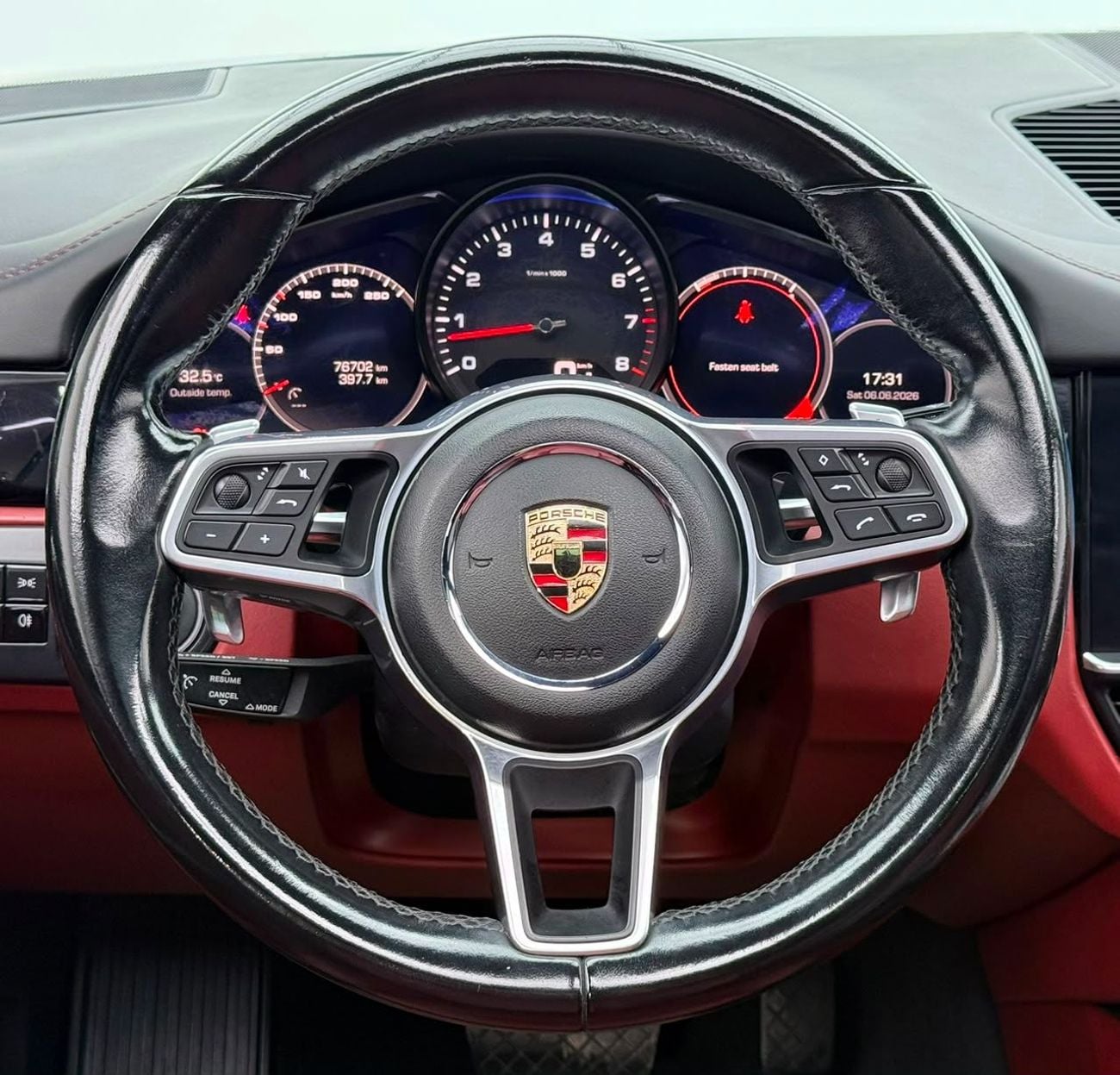 Porsche Cayenne 2019 Porsche Cayenne, Warranty, Full Porsche Service History, Fully Loaded, GCC