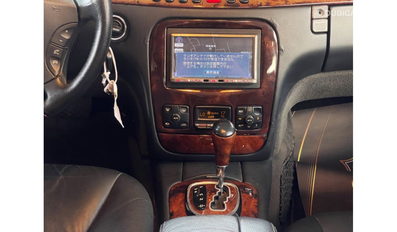 مرسيدس بنز S 320 Classic Elegance | Low Mileage | Immaculate Condition