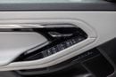 Land Rover Range Rover Evoque P250 R-Dynamic SE 2.0L Land Rover Range Rover Evoque 2021 GCC specs for 1,657.00 AED monthly