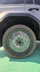 تويوتا برادو FULL OPTION 2.4L