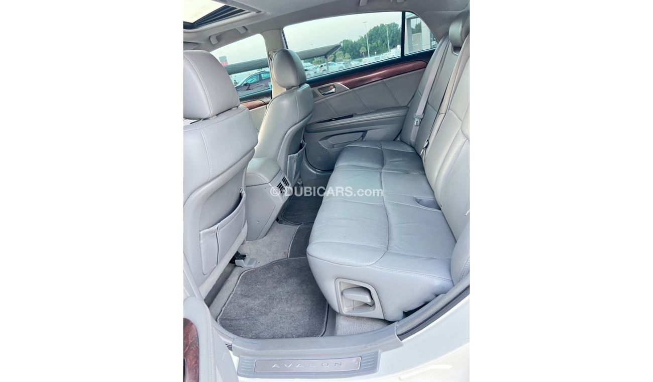 Toyota Avalon