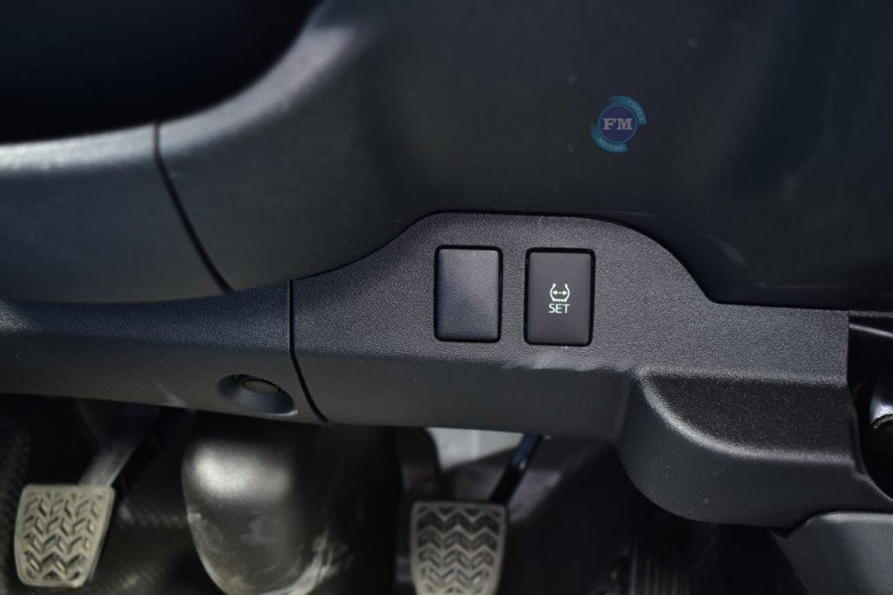 Toyota Hiace Delivery Van High Roof 2.7L Petrol Manual