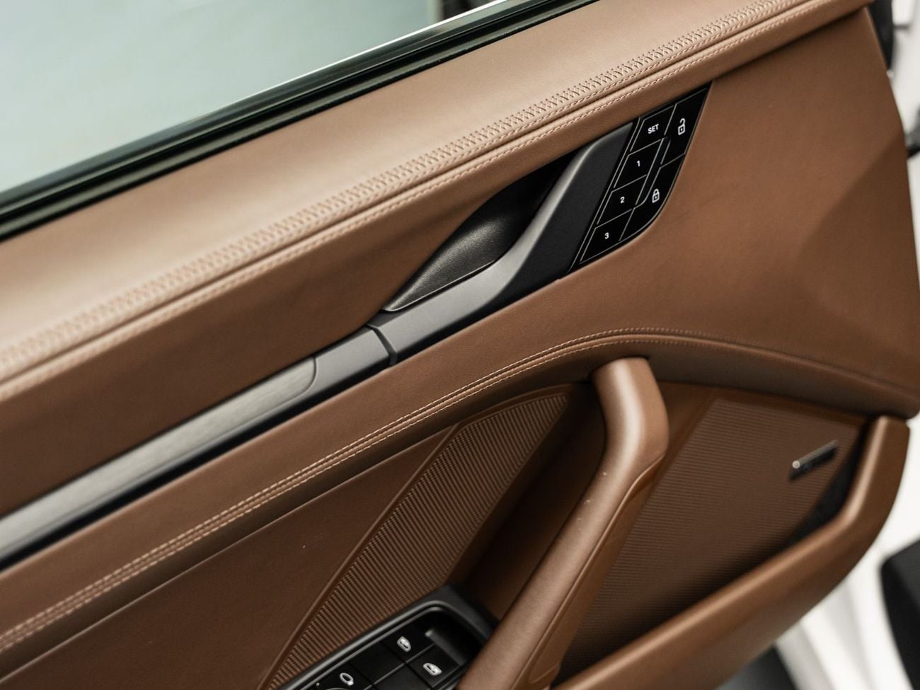 Porsche 911 Targa 4GTS 3.0L (475 HP) 2025 Porsche 911 Carrera 4 GTS Targa, 3.6L TC F6, 532 bhp, 8-Speed Auto PDK