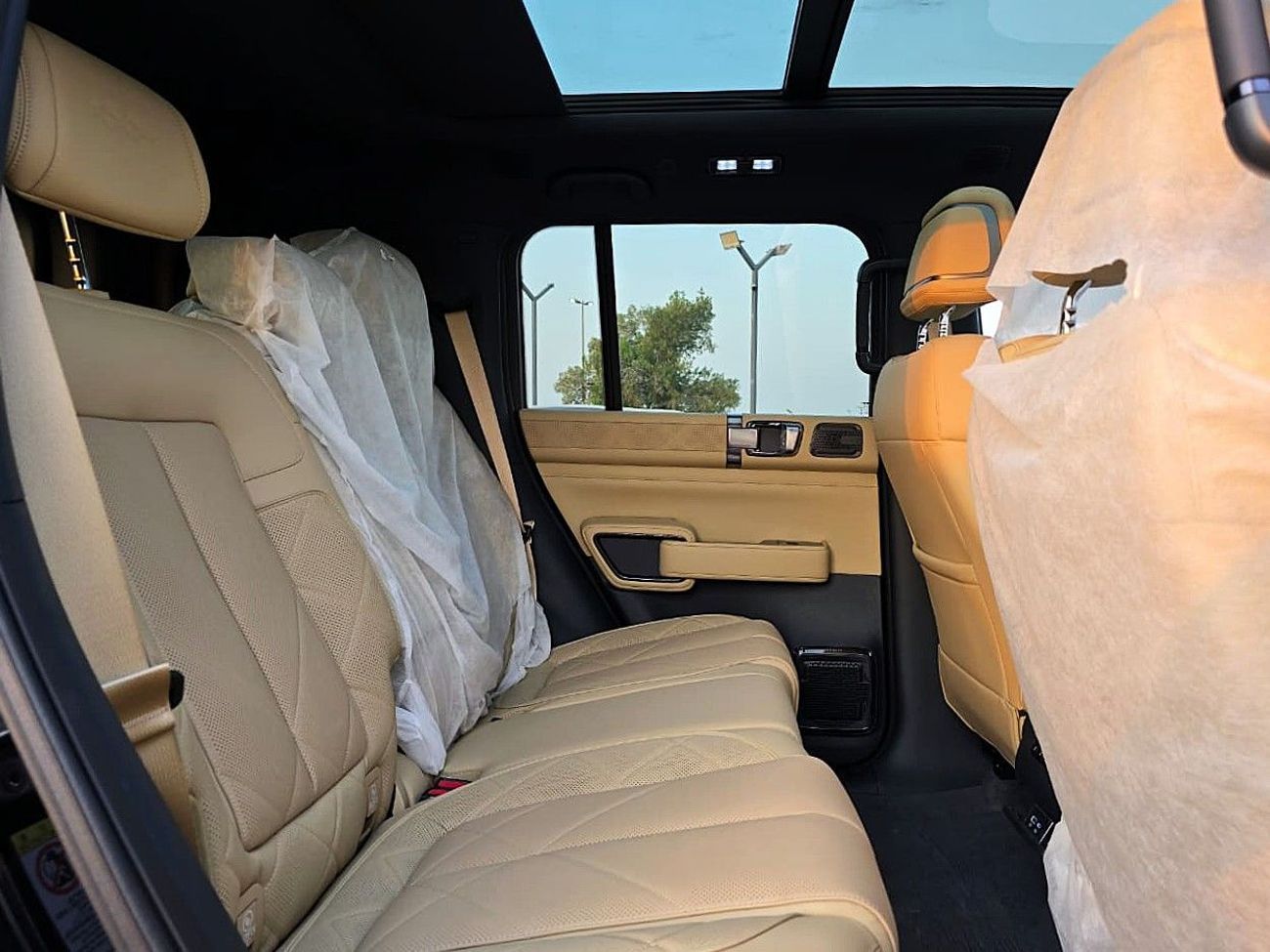 BYD Leopard 5 BYD Leopard 5 1.5 T PHEV 2025 Black (FOR EXPORT )