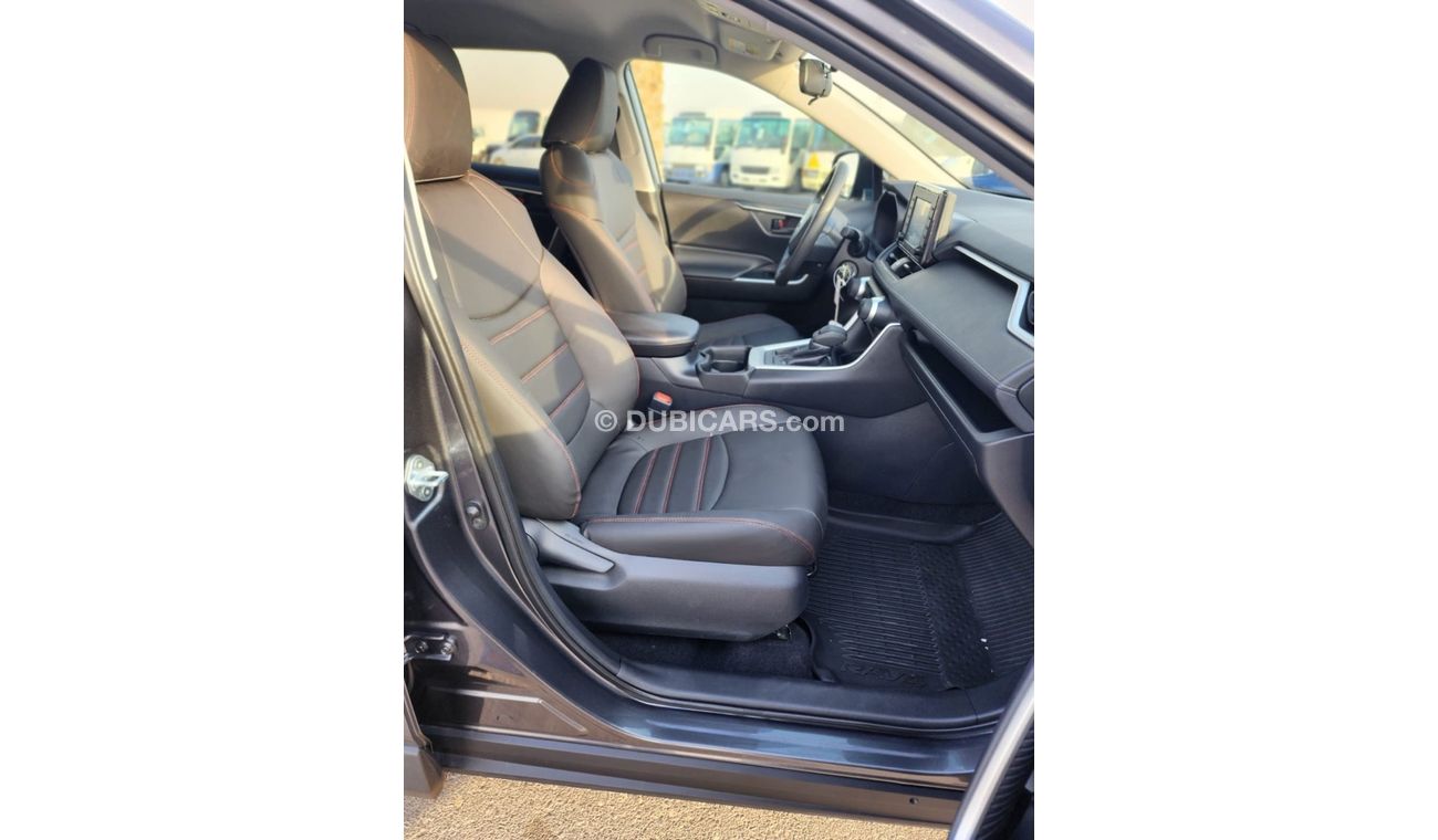 Toyota RAV4 TOYOTA RAV4 LE 2021 MODEL CLEAN CAR