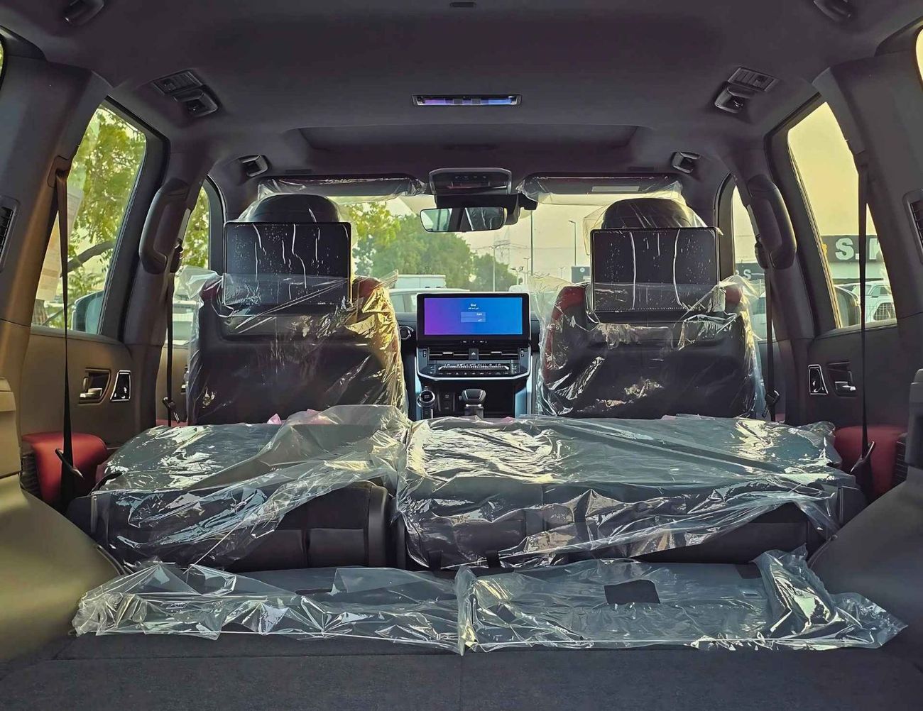 Toyota Land Cruiser VXR TWIN TURBO EXCL / HIGH OPTION / SUNROOF, LEATHER, POWER SEATS/3.5L PETROL V6 A/T/ (CODE # LCTVXR