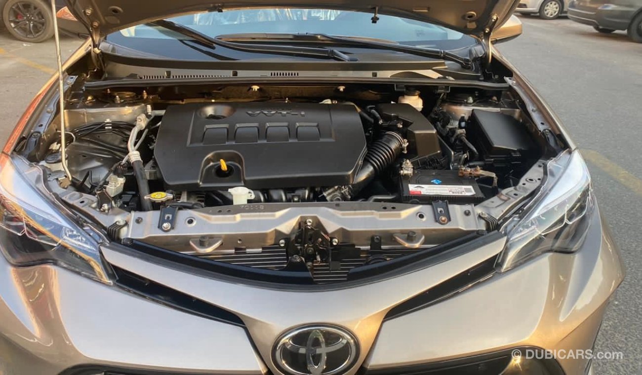 Toyota Corolla 2018 XLE Full Option Passing from RTA Dubai For Urgent SALE