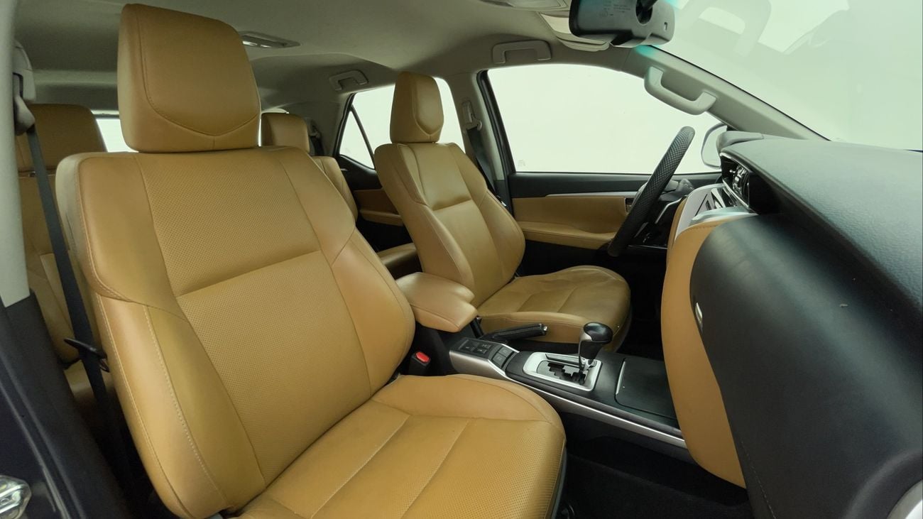 تويوتا فورتونر VXR 4 | بدون دفعة مقدمة | اختبار القيادة في المنزل