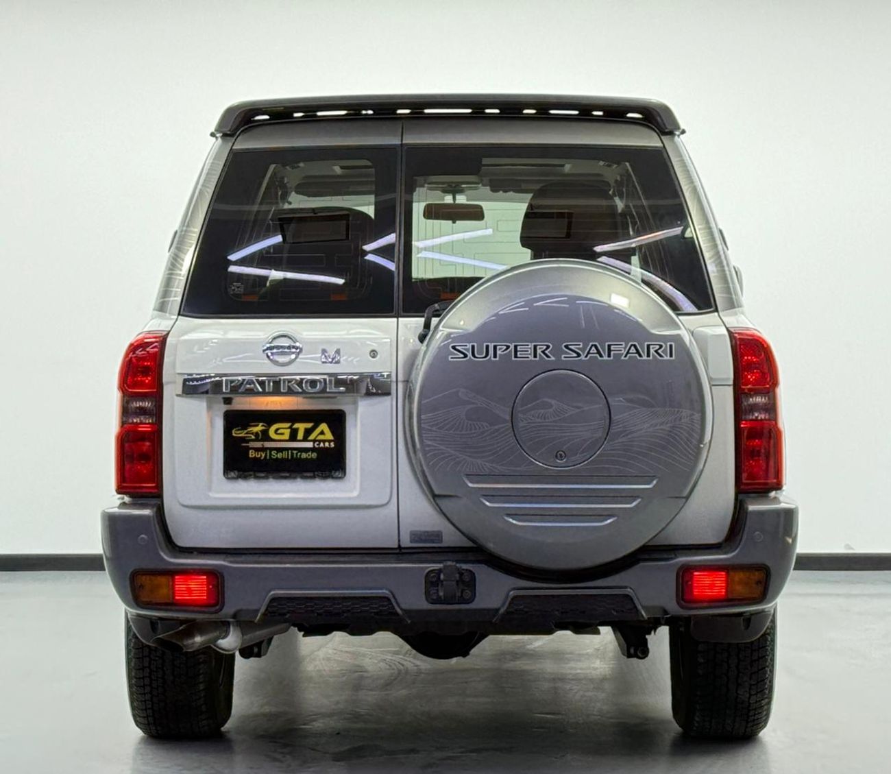 نيسان باترول سوبر سفاري  2024 Nissan Patrol Super Safari Al Ostoura Edition, 2029  Nissan Warranty, Low Km, GCC