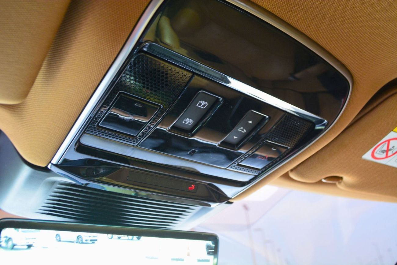 لاند روفر رينج روفر LWB Autobiography P530 4.4L