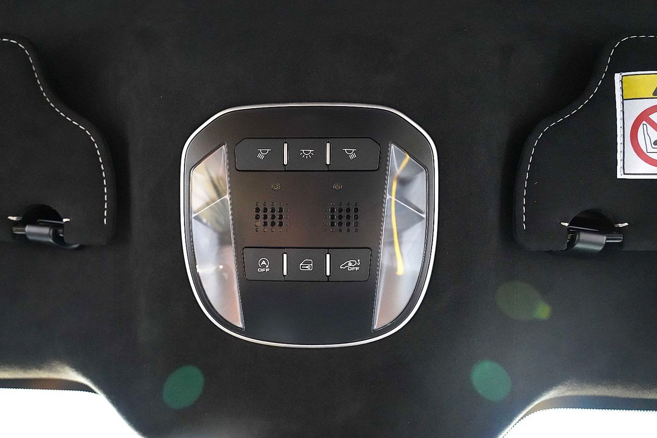 Ferrari-Onyx 812 SUPERFAST | NEGOTIABLE PRICE | 8XX | 1 OF 5 | 2022 | 865 HP | 3-YEAR WARRANTY AND SERVICE