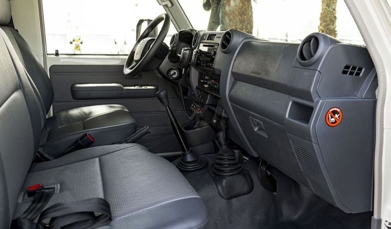 تويوتا لاند كروزر 70 LC78 AMBULANCE 4.2L V6 DIESEL 2024