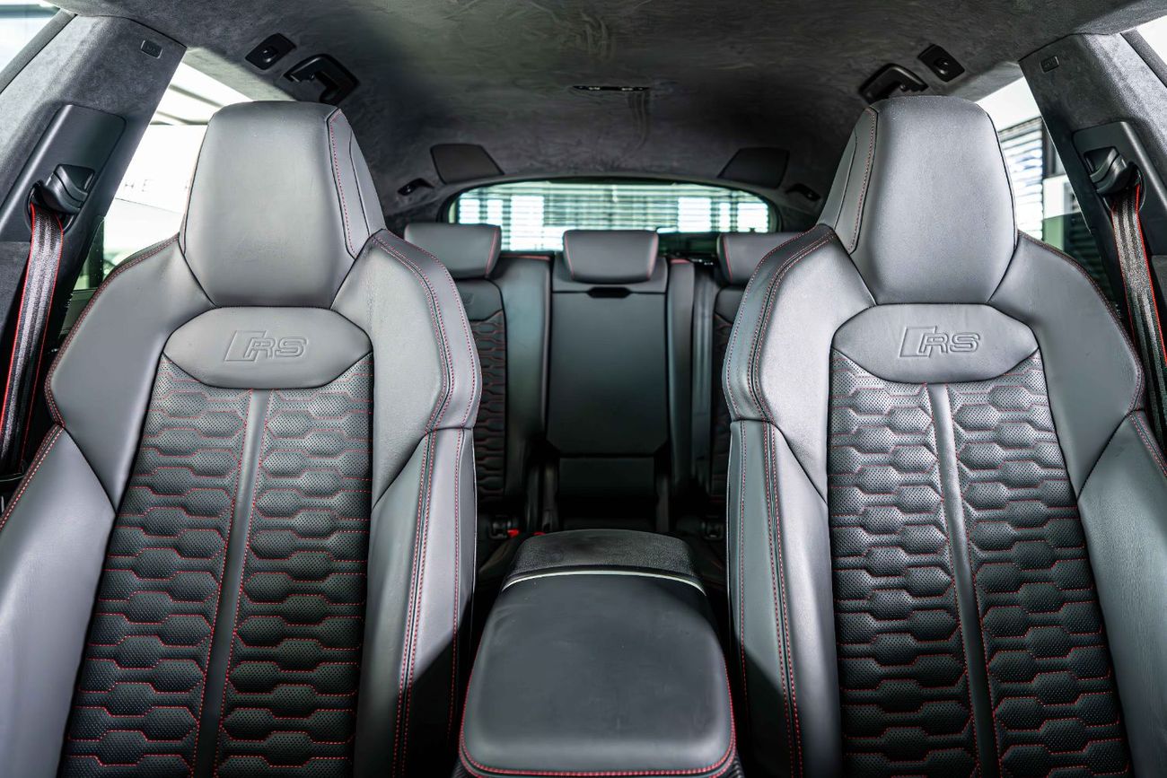 أودي RSQ8 TFSI quattro 4.0L