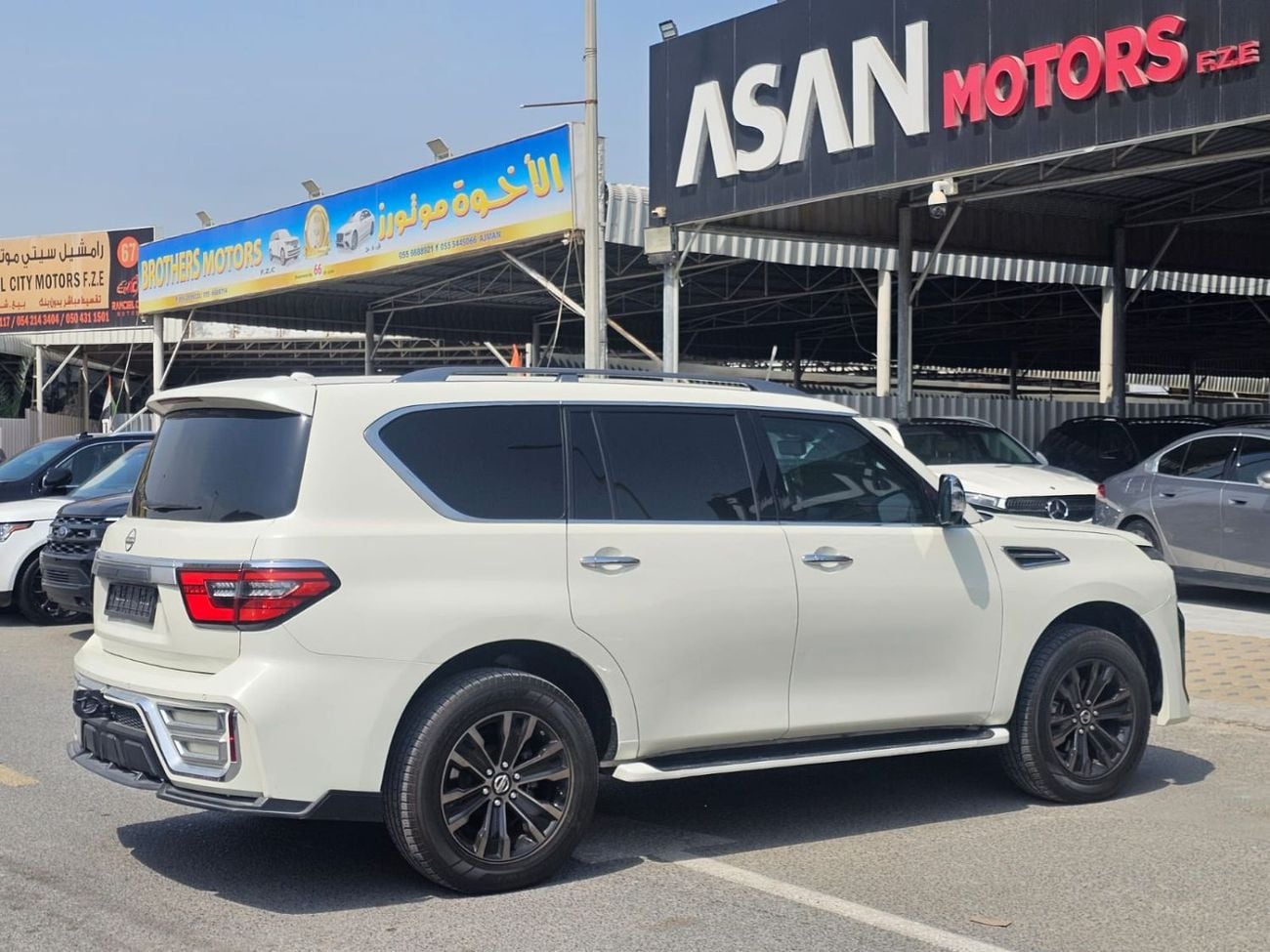 Nissan Armada