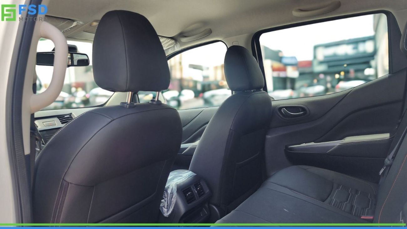 Nissan Navara Nissan Navara 2.5L Diesel PRO4X 4X4 A/T MY-2025