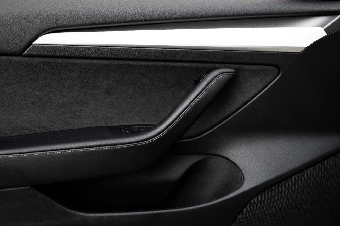 Tesla Model 3 Standard | 2,742 P.M  | 0% Downpayment | Agency Warranty!