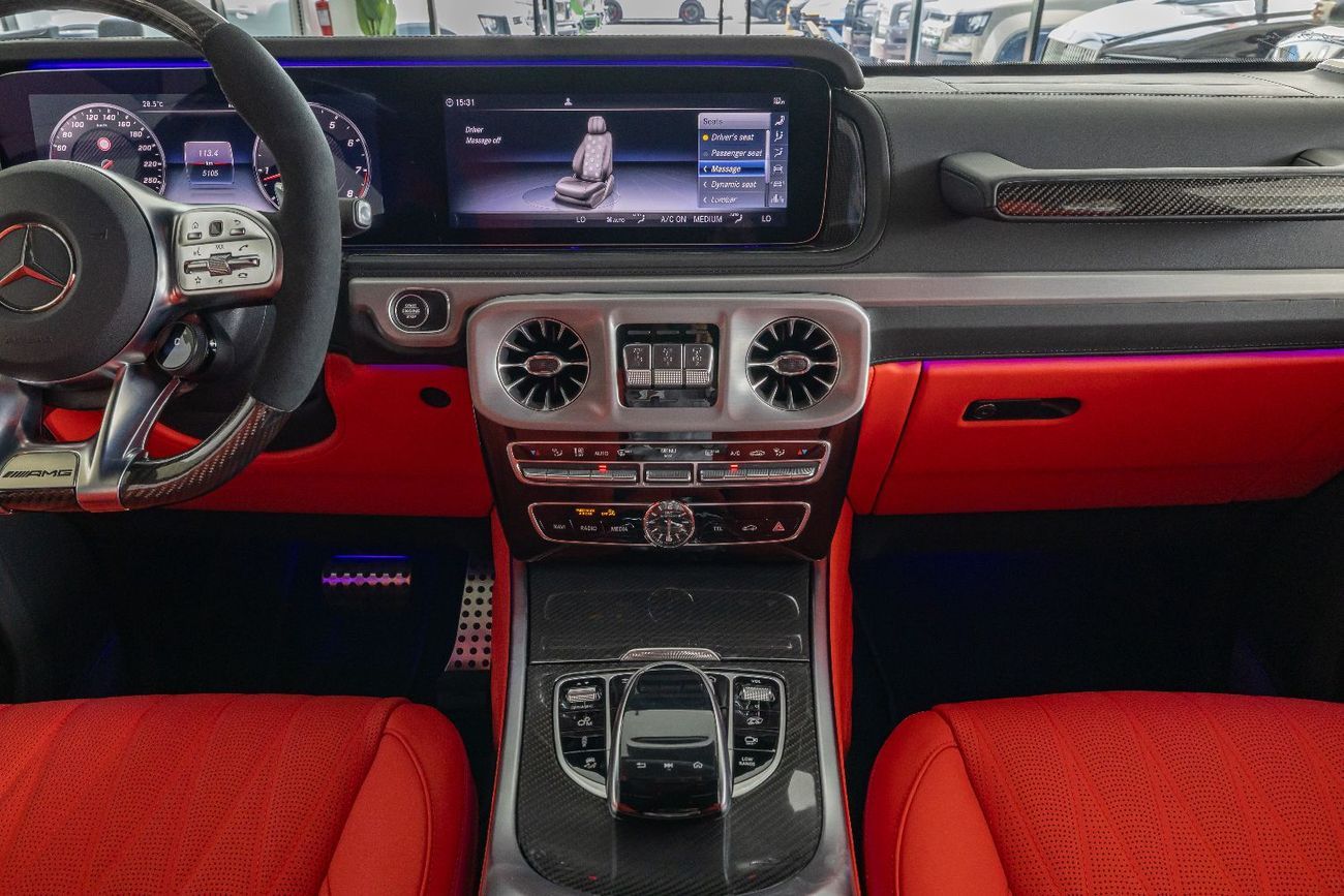 مرسيدس بنز G 63 AMG Mercedes G63-Carbon Fiber-Fully Loaded-Rear Entertainment Screens 2024-2 Years Gargash Auto Warranty