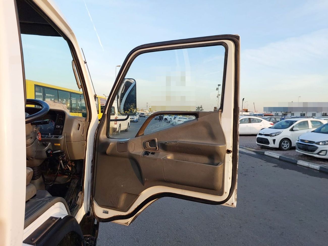 ميتسوبيشي فوسو كانتير MITSUBISHI CANTER TRUCK RHD 1996 MODEL 4.5 L DIESEL MANUAL(PM23015)