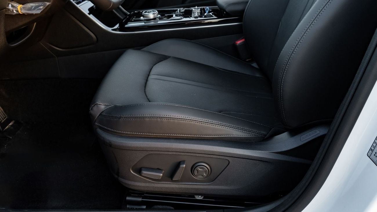 Kia K5 2025 | KIA K5 A/T 1.5T PREMIUM [ EXPORT ONLY ]