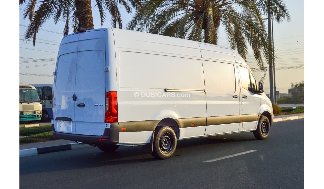 Mercedes-Benz Sprinter MERCEDEZ SPRINTER 3.0L DIESEL 6cyl  2022 | 7-speed shift-able automatic | Rear wheel drive | Pre-col