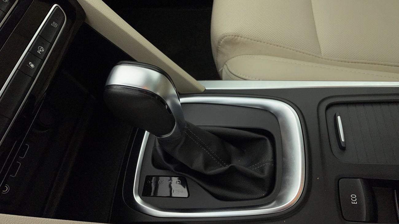 رينو ميجان LE 1.6 | بدون دفعة مقدمة | اختبار قيادة مجاني للمنزل