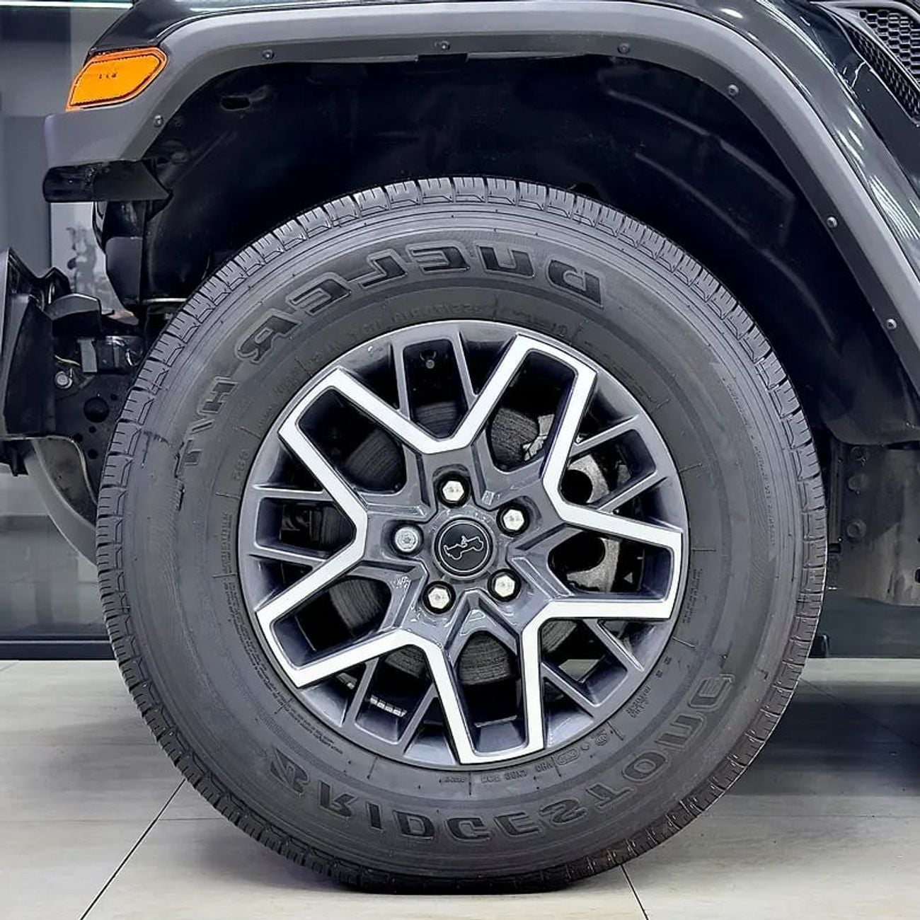 جيب رانجلر أنليميتد Unlimited Sahara 2.0L A/T