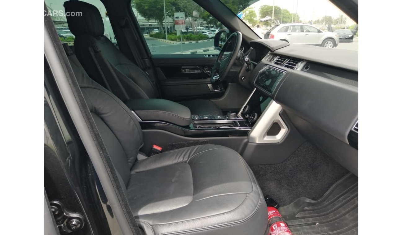 Land Rover Range Rover UNDER 5 Years Warranty 2018 GCC