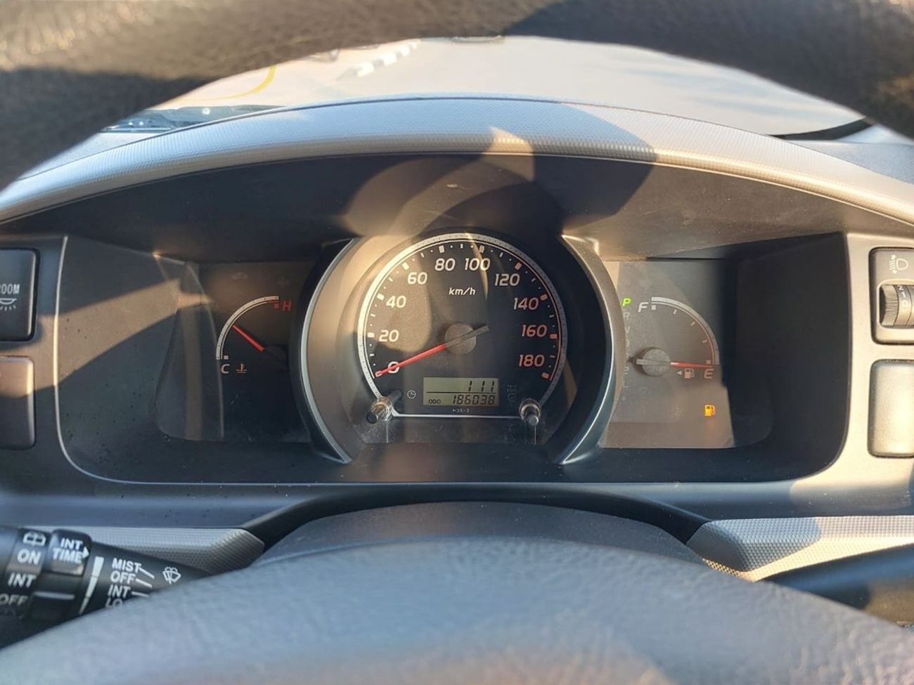 Toyota Hiace TOYOTA HIACE VAN RHD 2011 MODEL 2.7 L PETROL AUTOMATIC(PM08895)