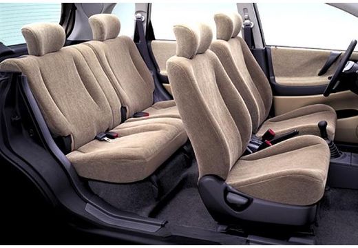 Suzuki Liana interior - Seats