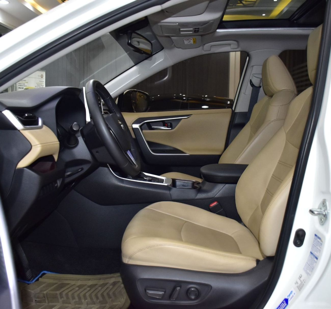 تويوتا راف ٤ EXCELLENT DEAL for our Toyota Rav4 Hybrid ( 2021 Model ) in White Color GCC Specs