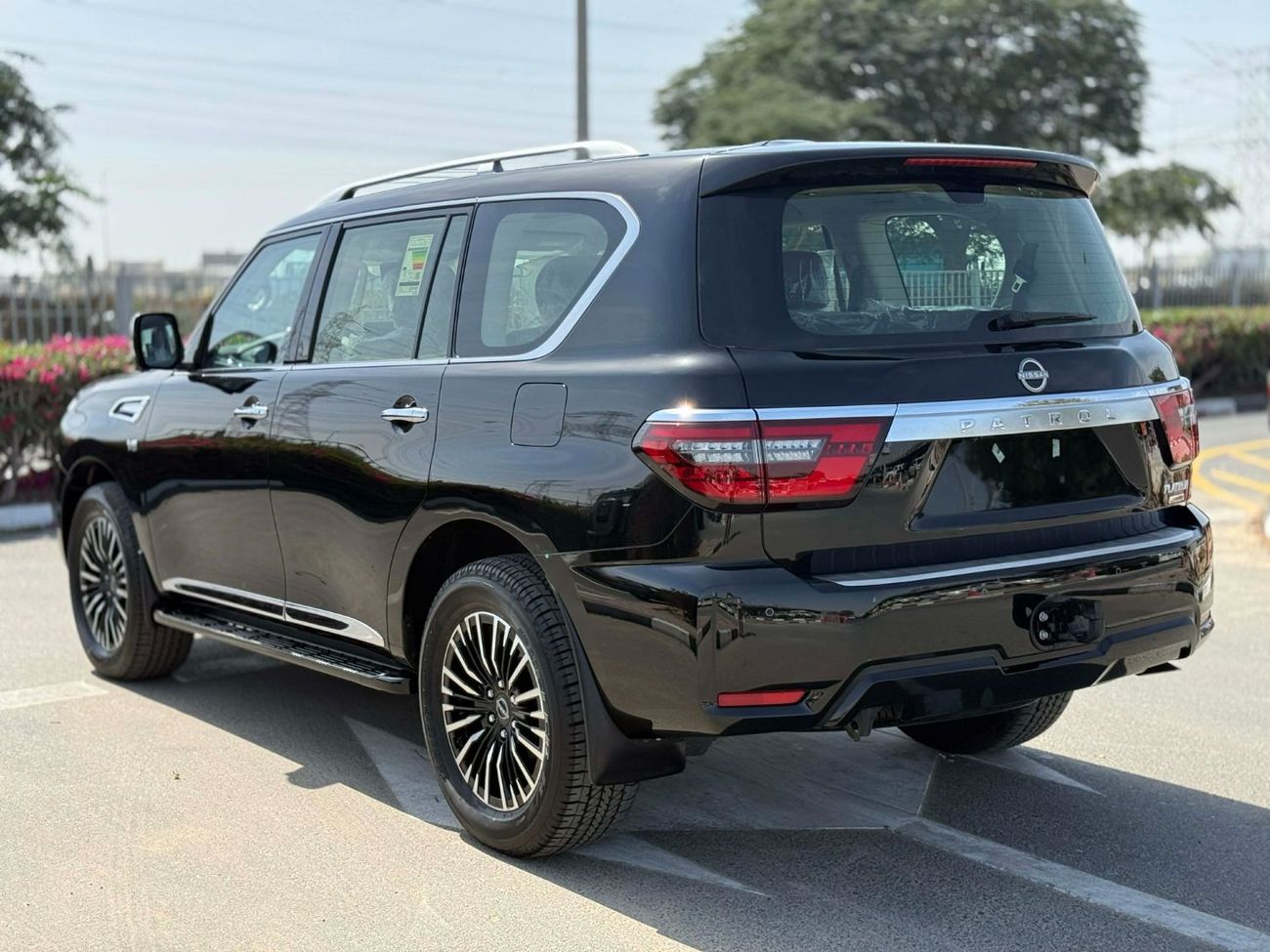 نيسان باترول LE Platinum 5.6L