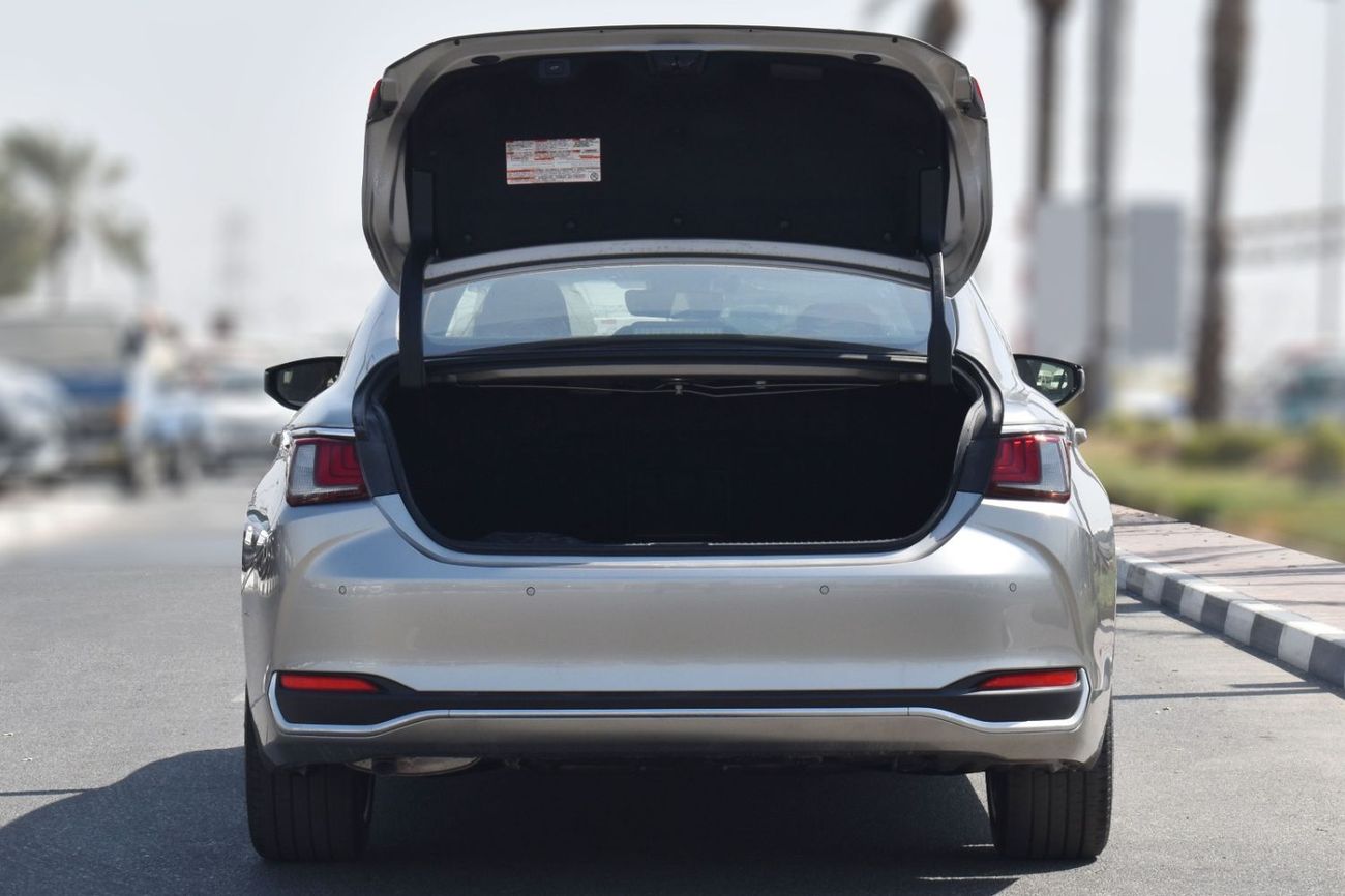 لكزس ES300h 2025 MODEL LEXUS ES 300h 2.5L HYBRID