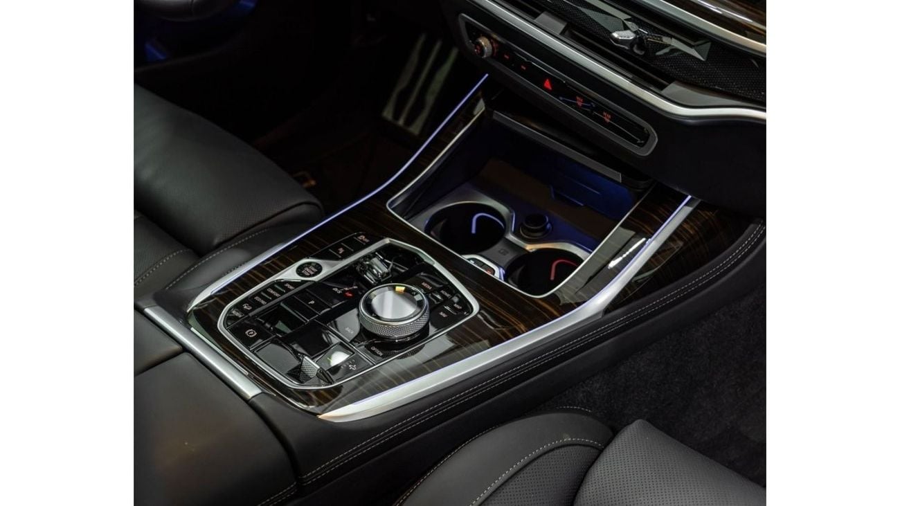 بي أم دبليو X7 X7 FULLY LOADED + 2 YEARS WARRANTY - 40i - X-DRIVE - 7 SEATER WITH WOODEN DETAIL INTERIOR
