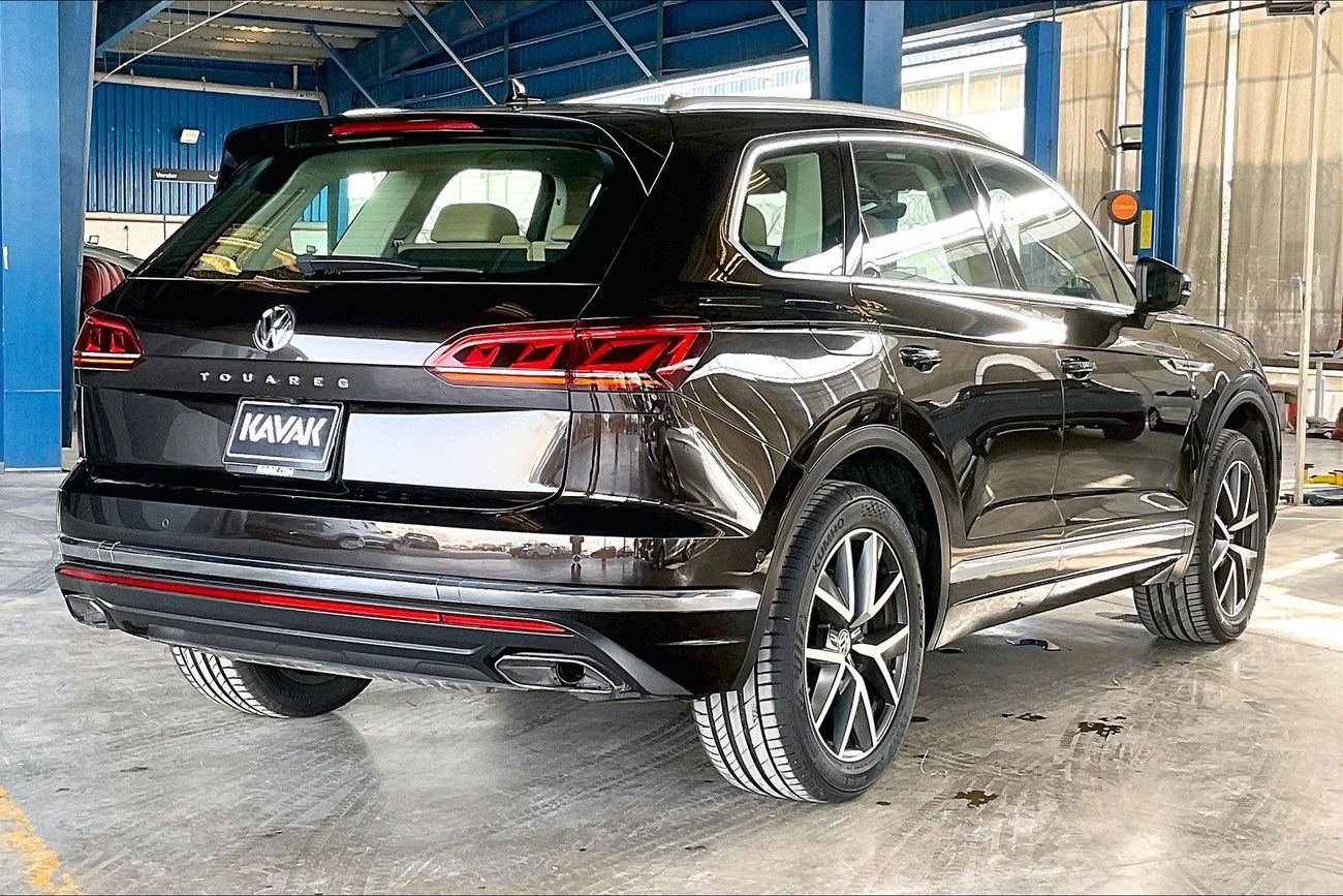 Volkswagen Touareg Highline | Guaranteed Warranty | 0 Down Payment