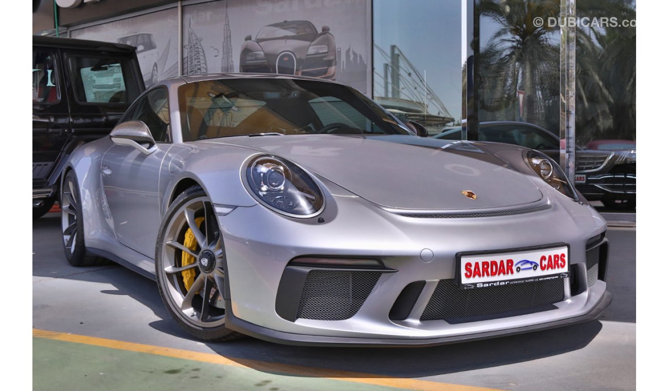 Porsche 911 GT3 Touring 2018