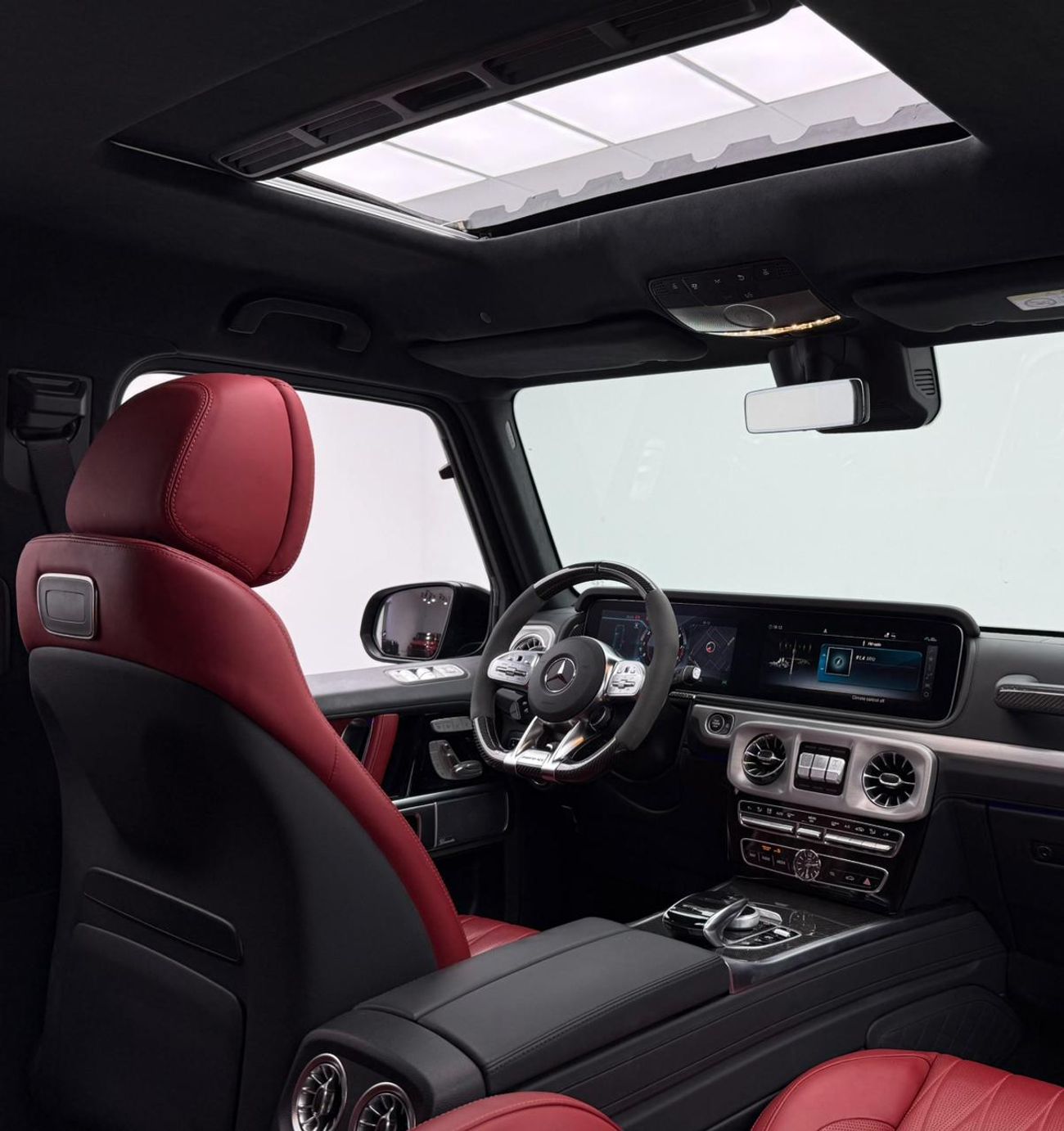 Mercedes-Benz G 63 AMG 4MATIC SUV 2022 Mercedes-AMG G63,EMC Warranty ,Gargash Service Contract ,Full Service History ,GCC