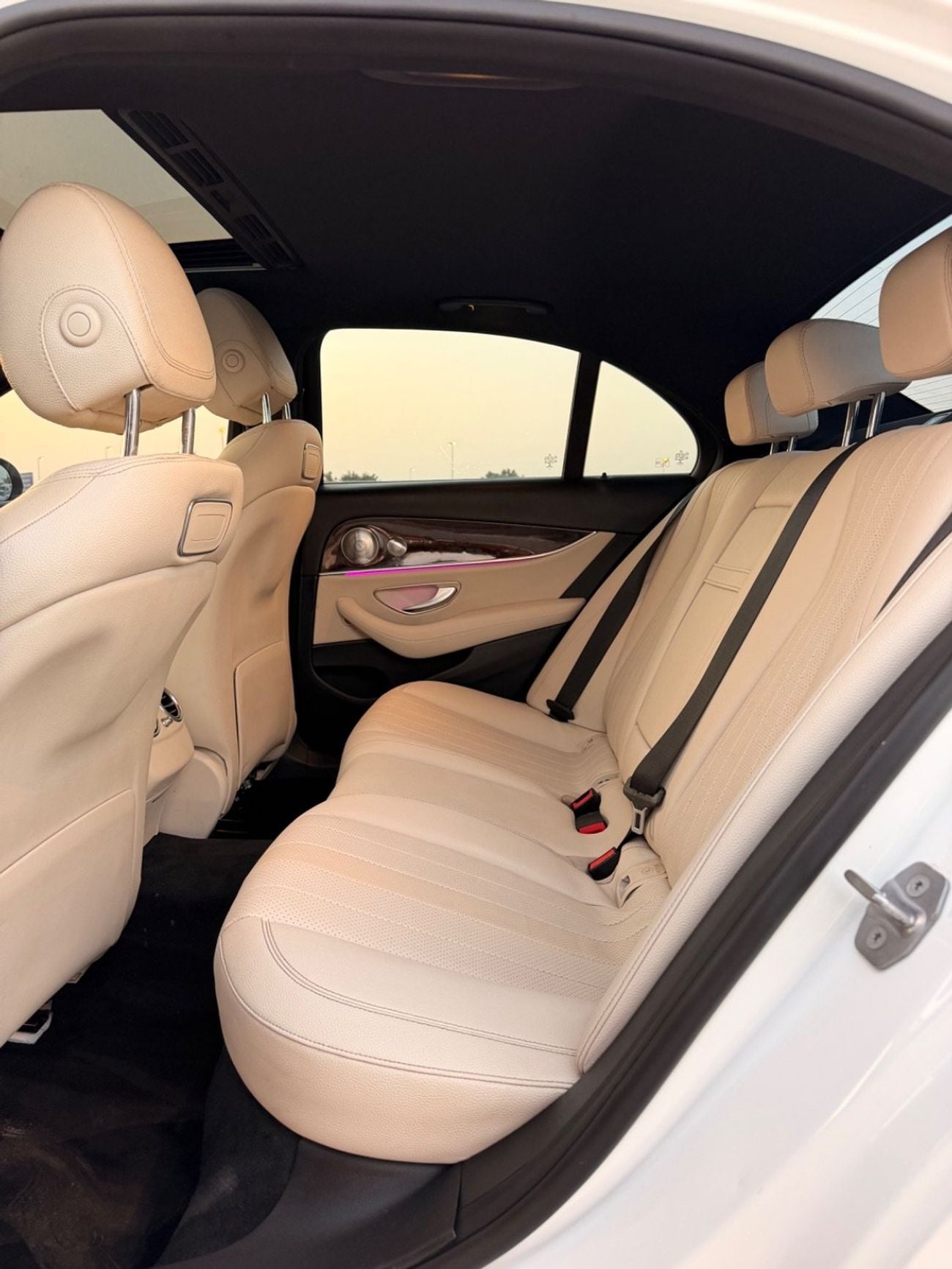مرسيدس بنز E300 AMG