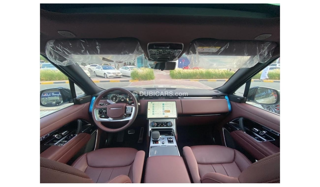 Land Rover Range Rover GOLD COLOR GCC SPEC UNDER WARRANTY AND SERVICE