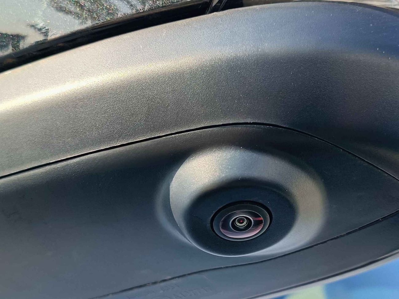 Toyota bZ4X LONG RANGE PRO / SUNROOF / 360* CAMERA / ELECTRIC CAR (CODE #  67940)